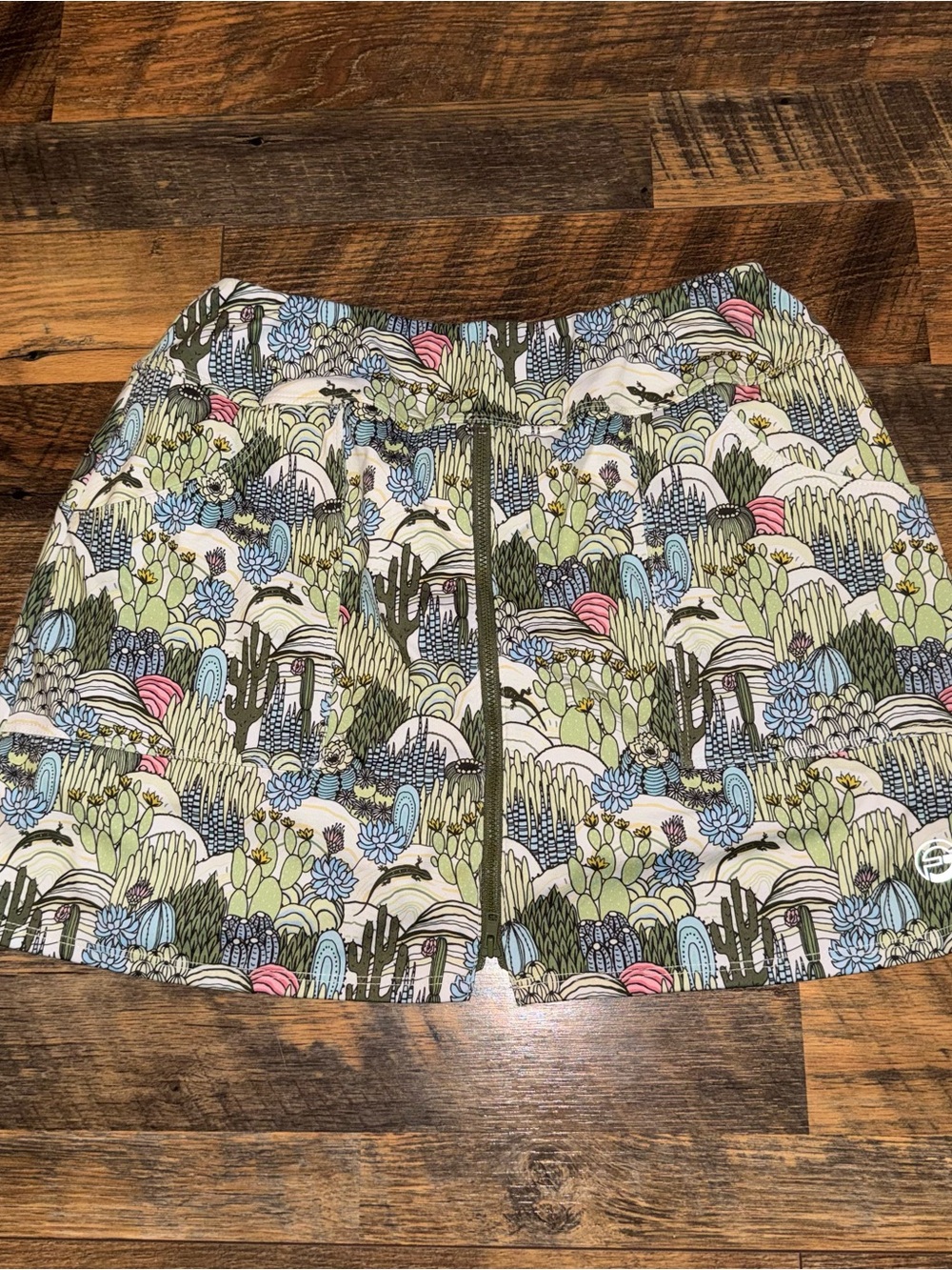 Foray Golf Desert Garden Print Skort